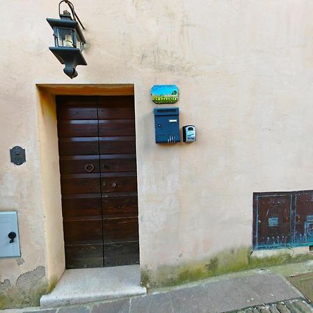 La Dimora Nel Castello Apartment Castellaro  ภายนอก รูปภาพ