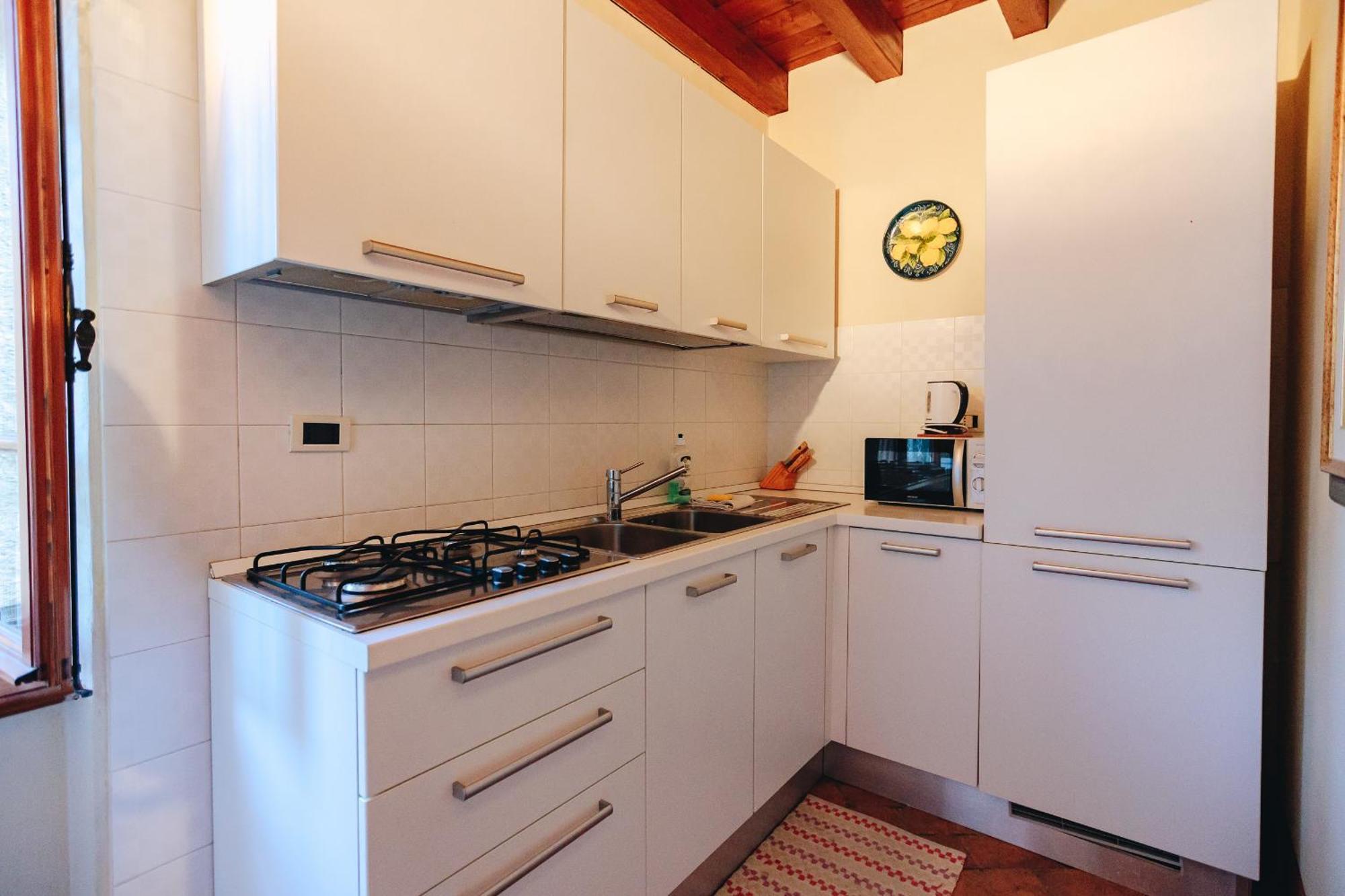 La Dimora Nel Castello Apartment Castellaro  ภายนอก รูปภาพ